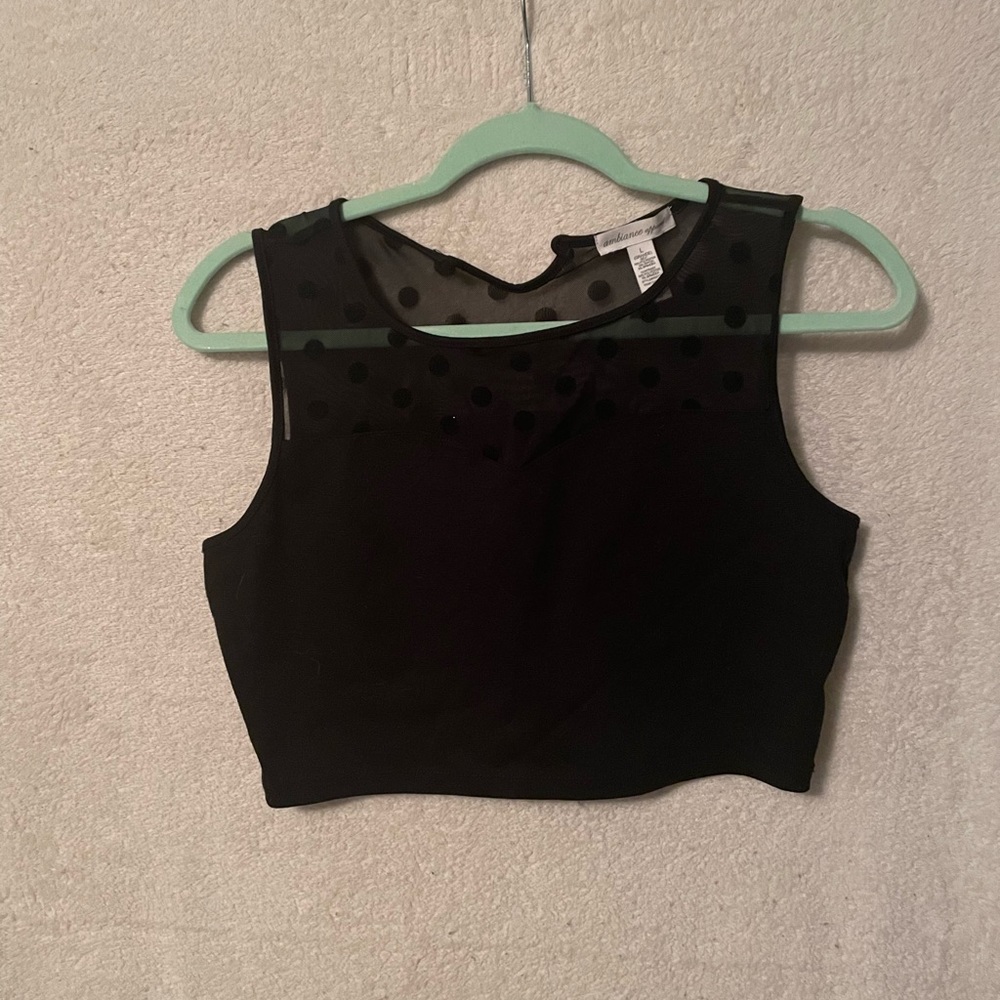 Cute form fitting black crop top!